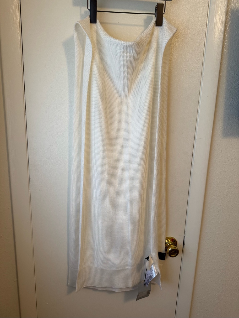 Canada Goose Cloud Merino Wool Waffle Scarf NEW WITH TAGS - Picture 3 of 7